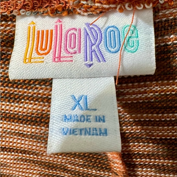 LulaRoe Brown long sleeveless Cardigan, size XL - Picture 2 of 3